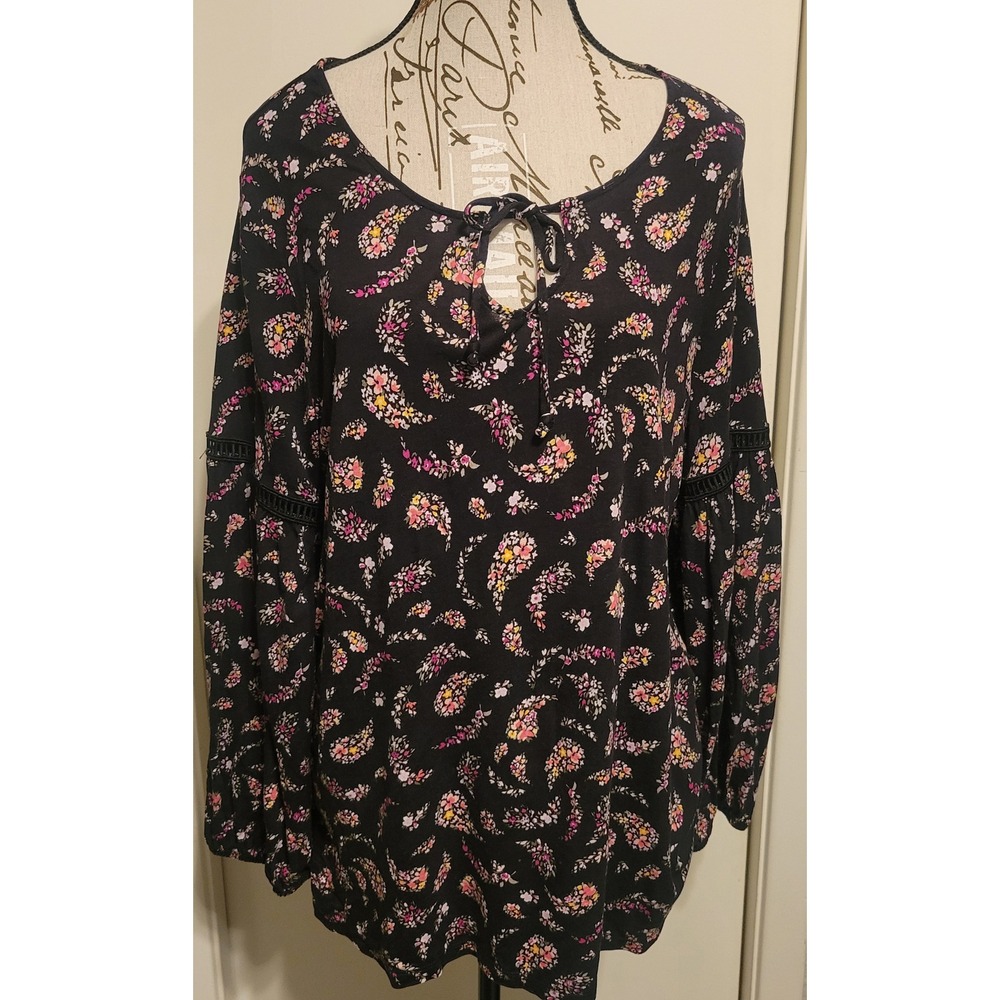 Old Navy Womens XL Black Floral Paisley Long Sleeve Poet Split Neck Blouse